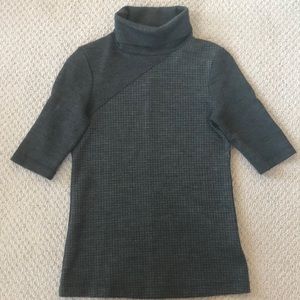 Theory Tajello Houndstooth Short-Sleeved Turtleneck - Small